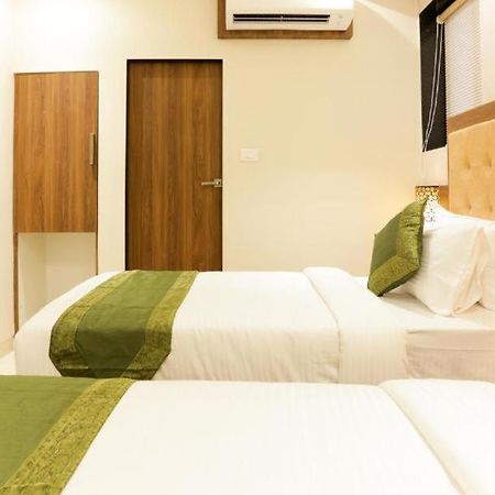Hotel Delight Mumbai Exterior foto